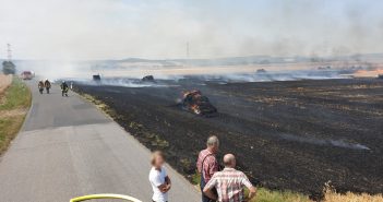 Großer Flächenbrand in Offheim, Dehrner Weg